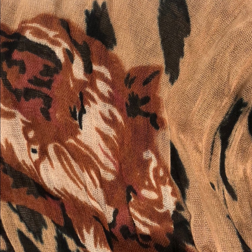 Scarf - Picture 2 of 2